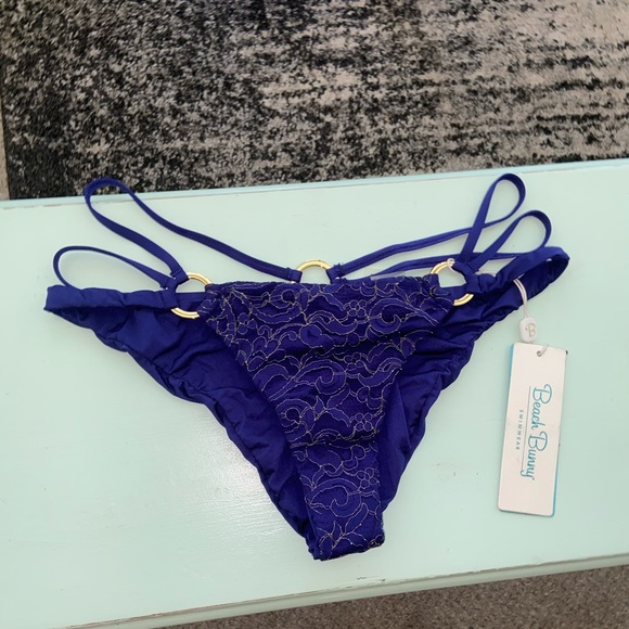 Beach Bunny Gunpowder and Lace bikini bottoms - Picture 2 of 5